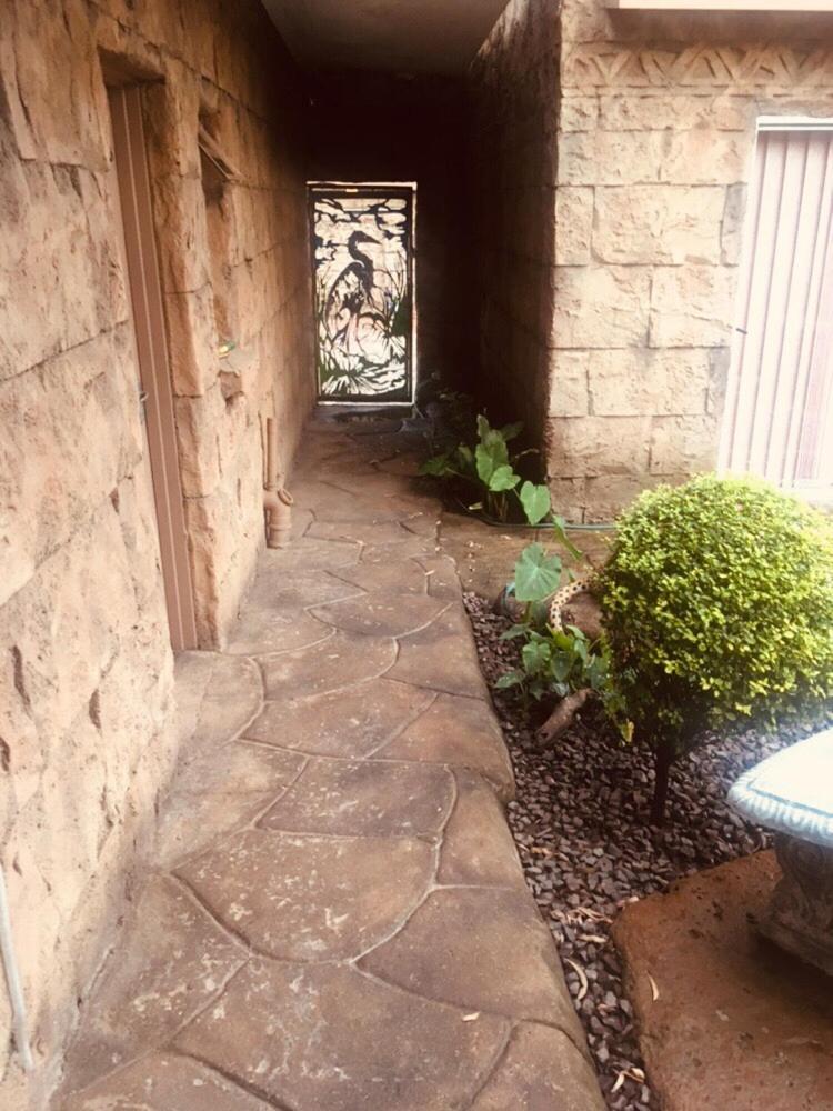 Rock Art Guesthouse Witbank Bagian luar foto