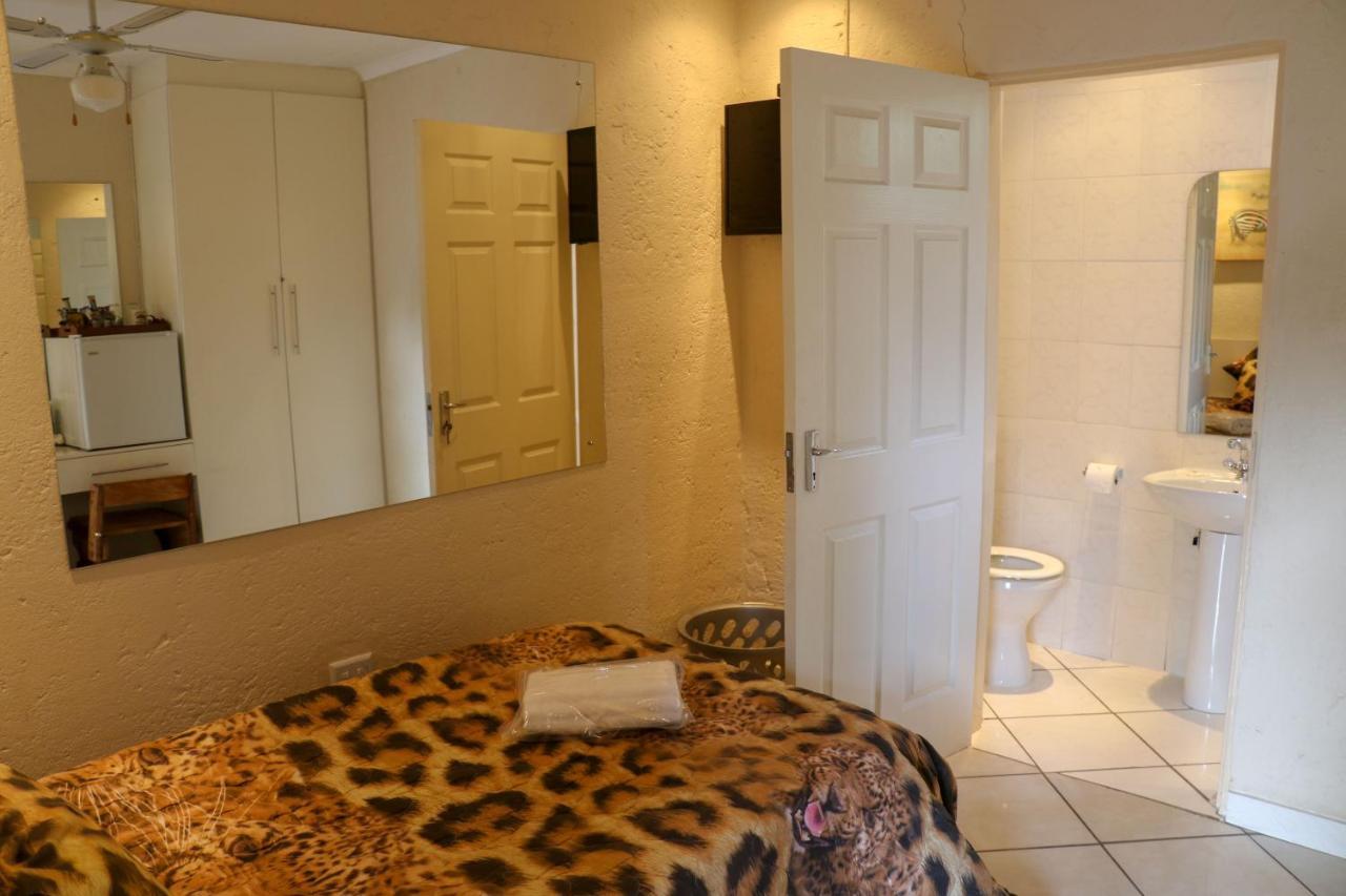 Rock Art Guesthouse Witbank Bagian luar foto