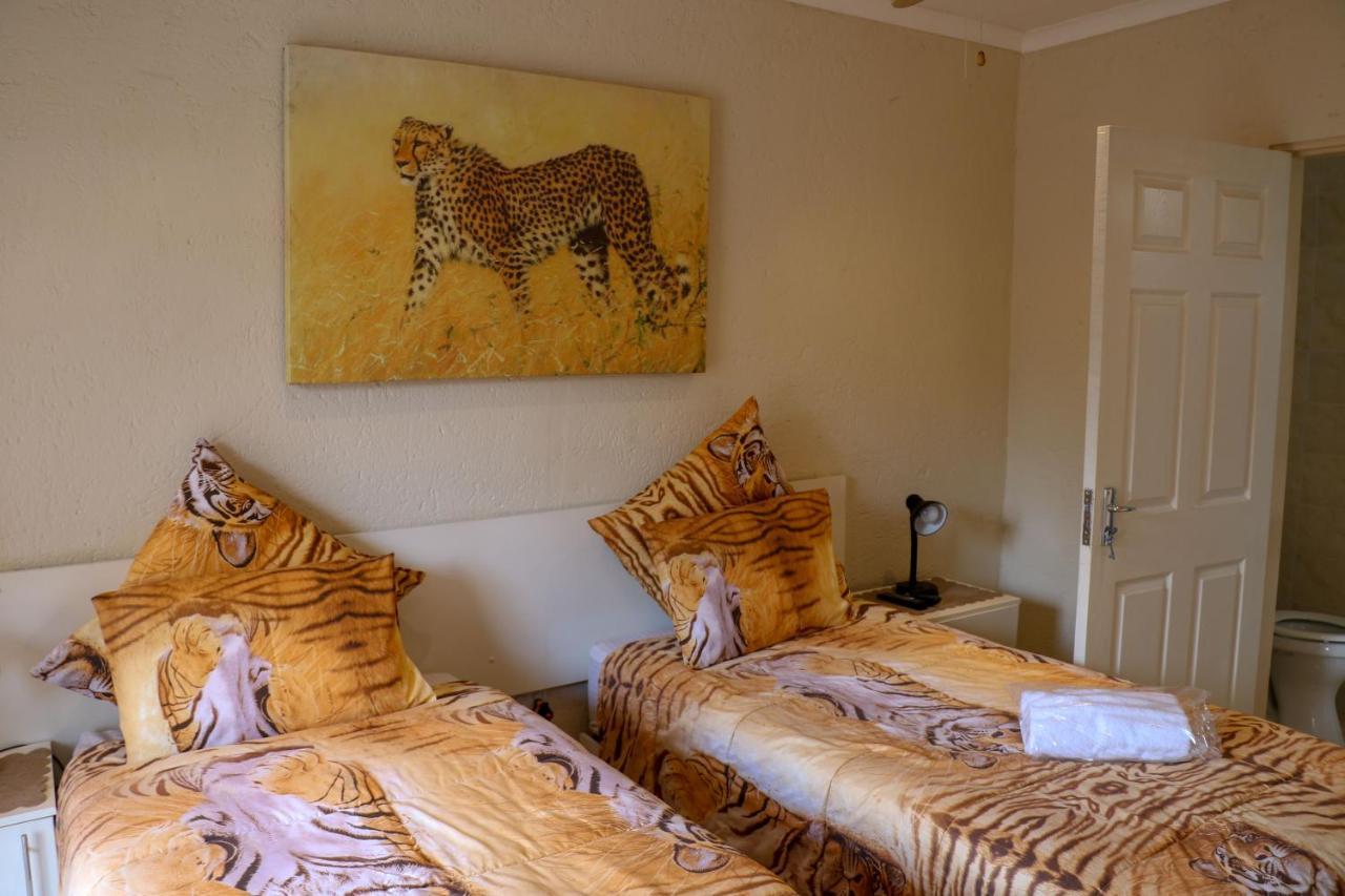 Rock Art Guesthouse Witbank Bagian luar foto